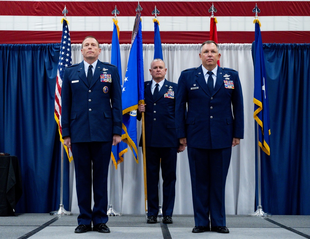 Col. Ronald Selvidge assumes command of the 134th ARW