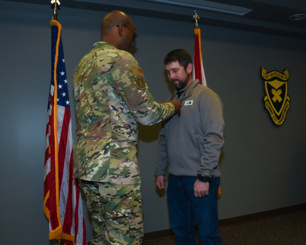 MSGT Sams retires from the US Air Force