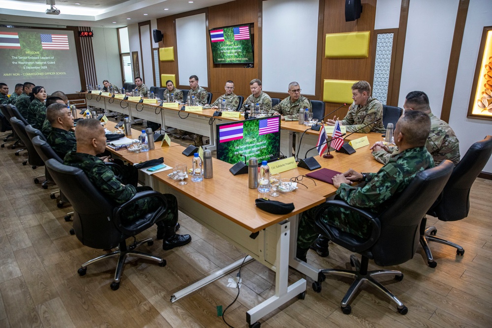 Washington National Guard Senior Leaders visit Royal Thai Army Noncommissioned Officer School