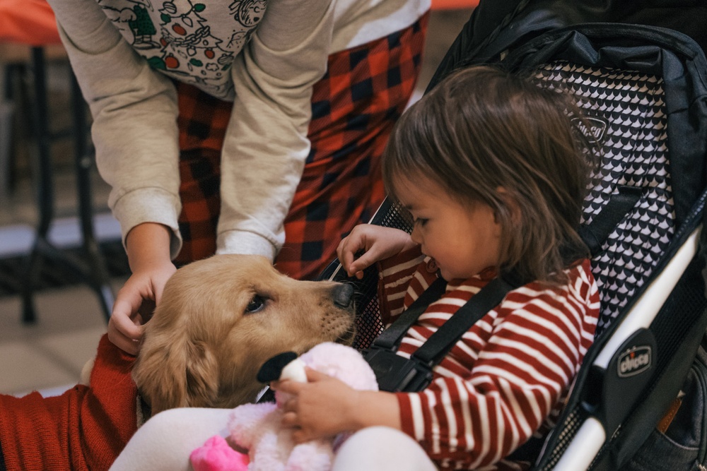 Airmen and families gather for annual holiday event