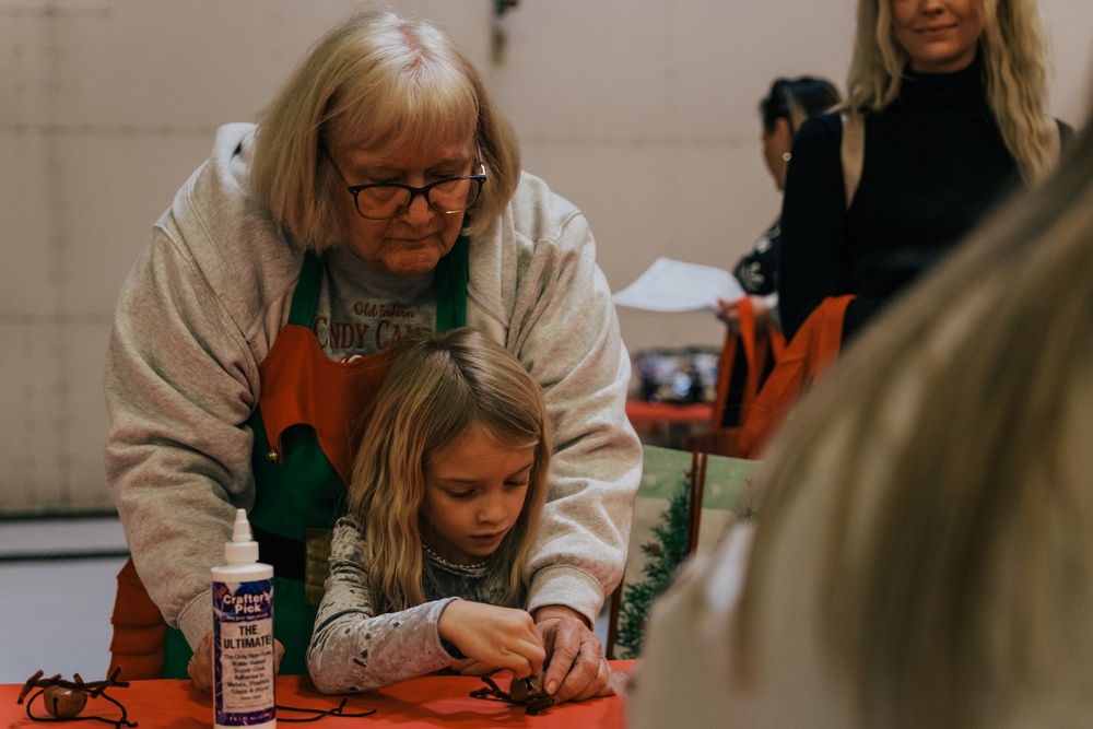 Airmen and families gather for annual holiday event