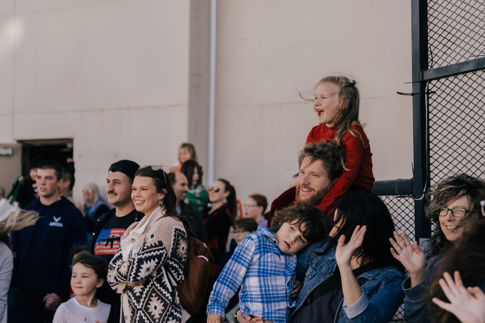 Airmen and families gather for annual holiday event