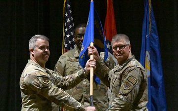 Col. Jefferson Thurlby Relinquishes Command of 188th Medical Group to Lt. Col. Pete Mudge