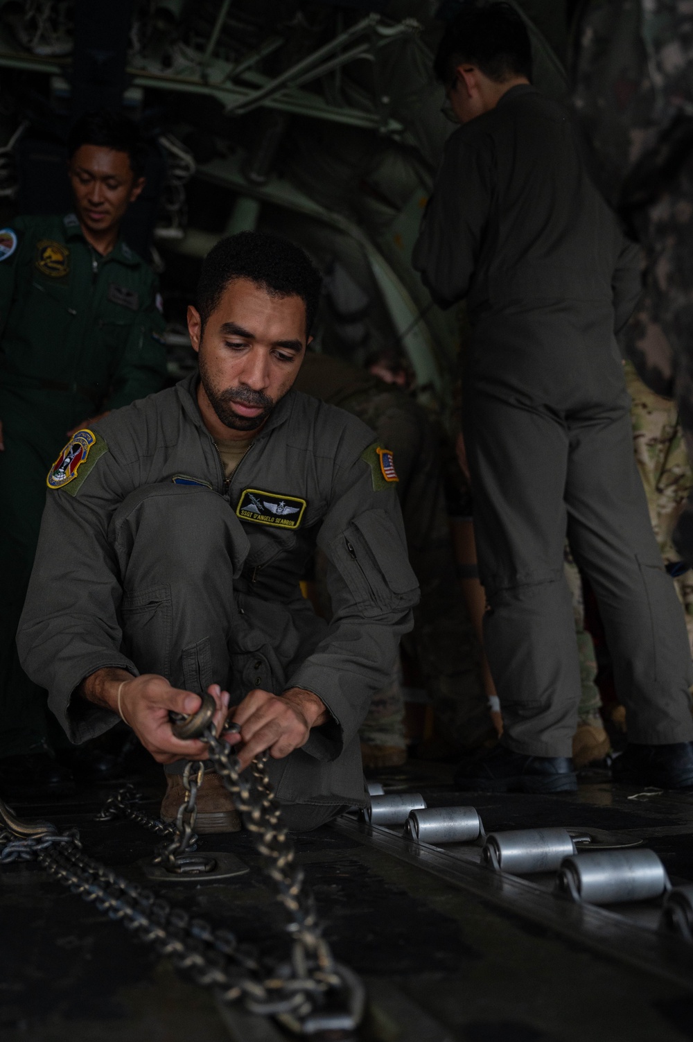U.S., JASDF, ROKAF loadmasters exchange knowledge during OCD 24