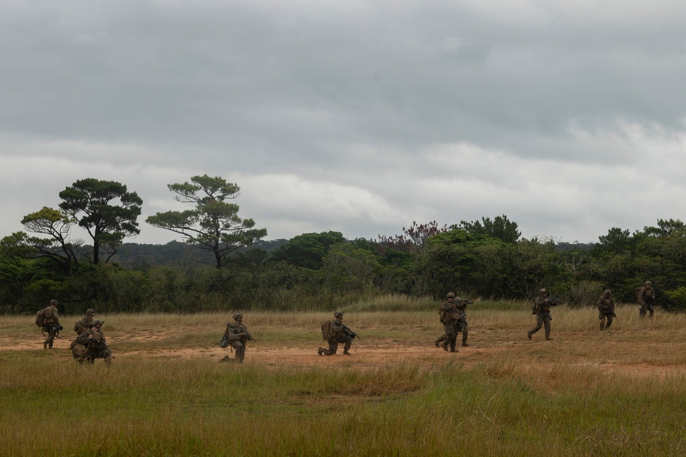 BLT 2/4 Conducts Raid Exercise