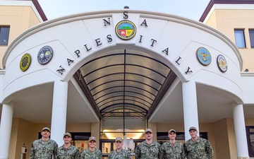 Deputy Commander, Military Sealift Command Visits Naples Based Area Command