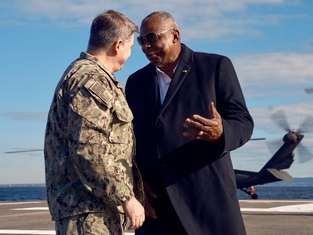 Dvids Images U S Secretary Of Defense Lloyd J Austin Iii Visits Cfay Image Of