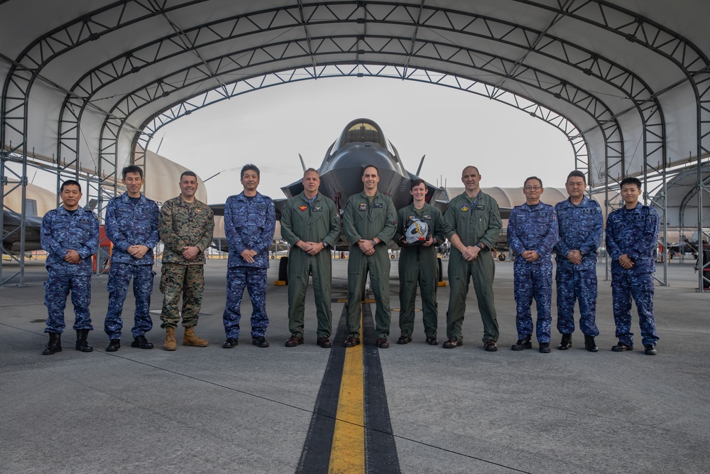 Fleet Air Wing 31 tours MCAS Iwakuni to discuss future capabilities involving combined operations