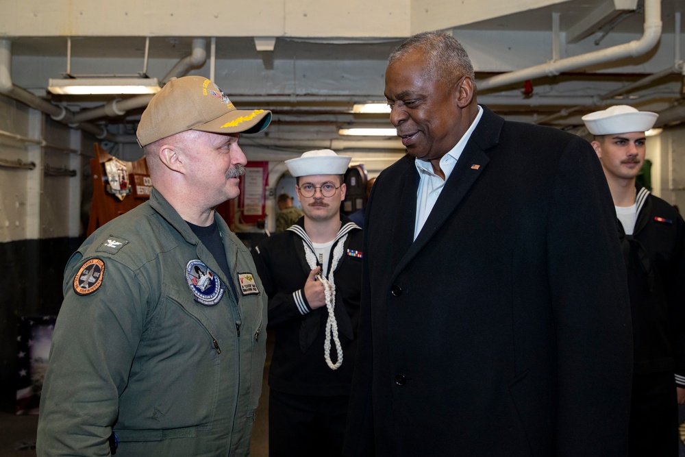 Secretary of Defense visits USS George Washington