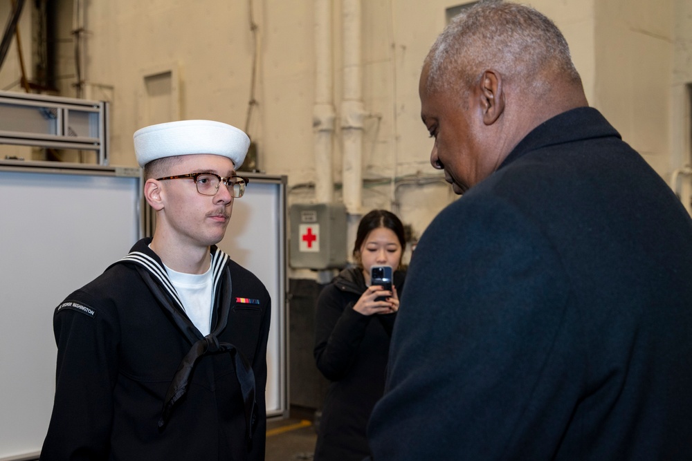 Secretary of Defense visits USS George Washington