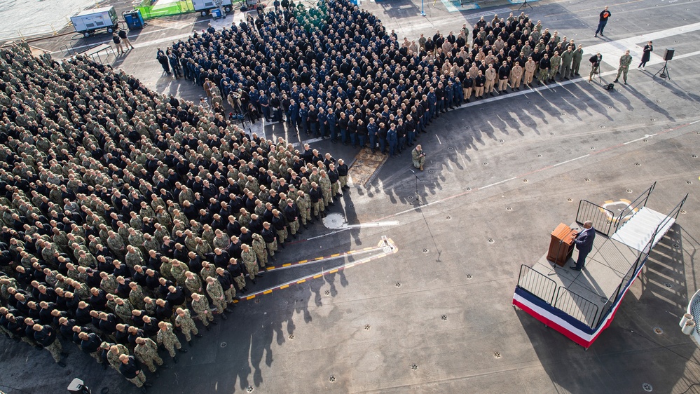 Secretary of Defense visits USS George Washington