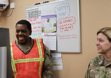 840th Soldiers Brief HQDA Deputy Chief of Staff for Logistics on Port Operations