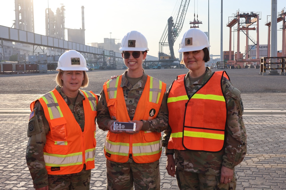 840th Soldiers Brief HQDA Deputy Chief of Staff for Logistics on Port Operations