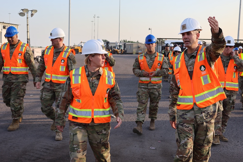 840th Soldiers Brief HQDA Deputy Chief of Staff for Logistics on Port Operations