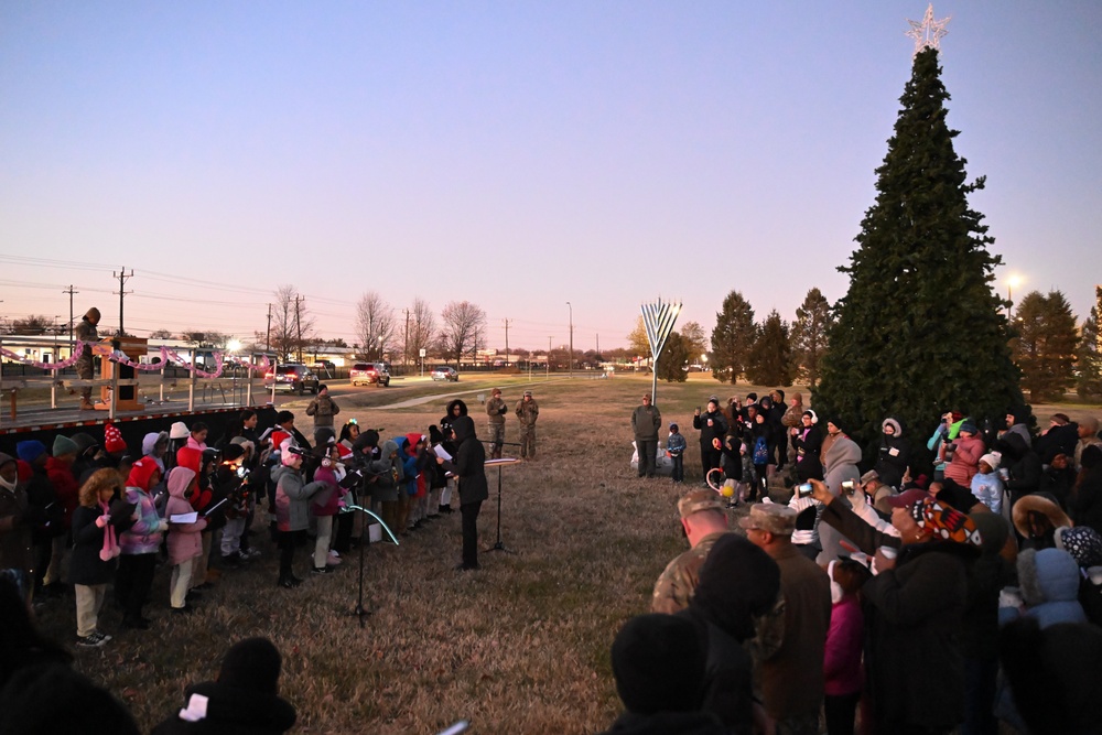 Joint Base Andrews ushers in the holiday season