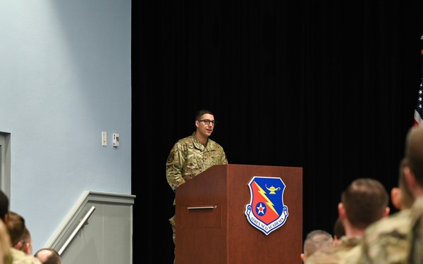 44 MXS Gains New Commander