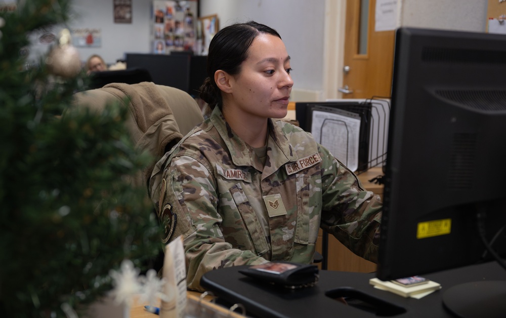 ReaDy Airman of the week: Staff Sgt. Selena Ramirez