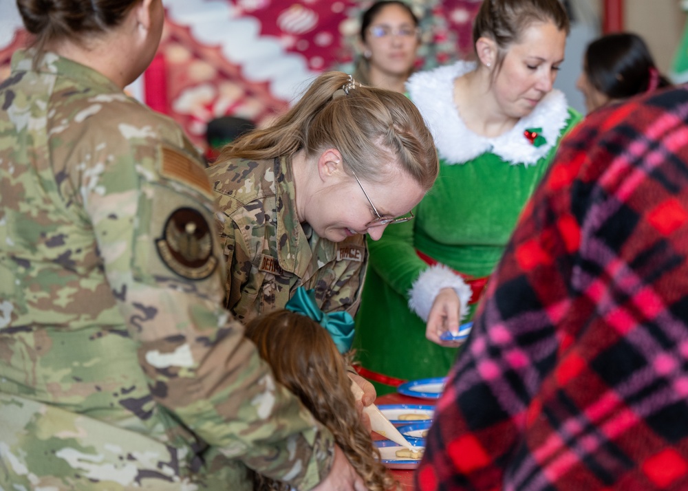 134th ARW annual Children's Christmas Party