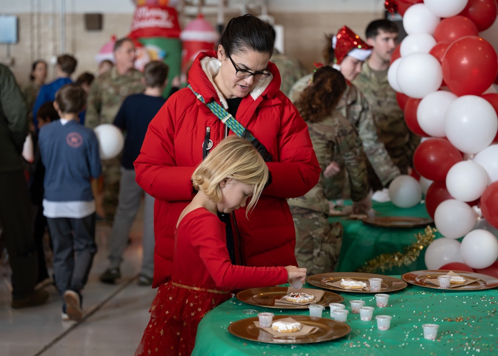 134th ARW annual Children's Christmas Party