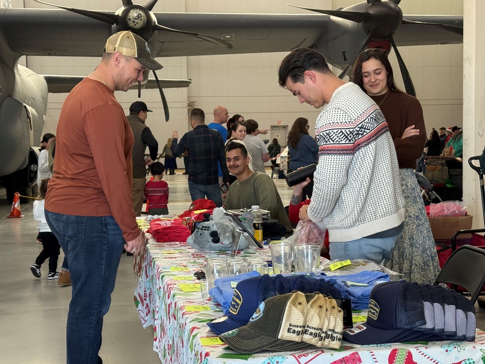 317 AW brings the holidays to Dyess during Santa on a Herc