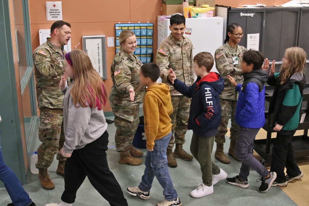 Rest Assured Soldiers visit Thompson Fifth Graders