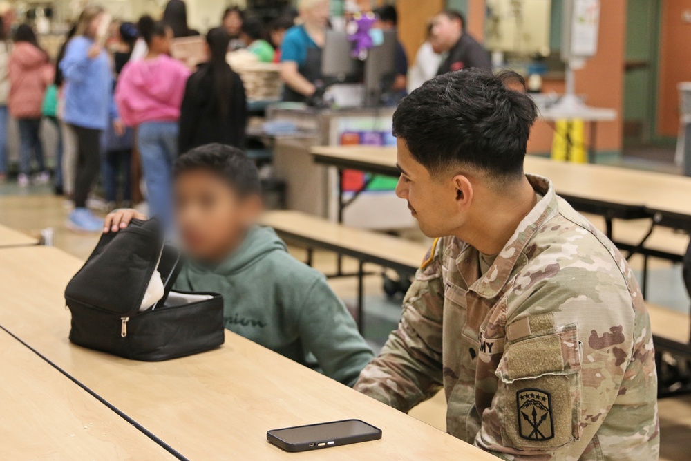 Rest Assured Soldiers visit Thompson Fifth Graders