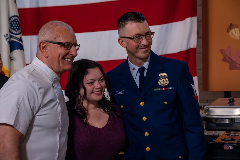 President and First Lady Join Coast Guard Sector New York for Friendsgiving Celebration