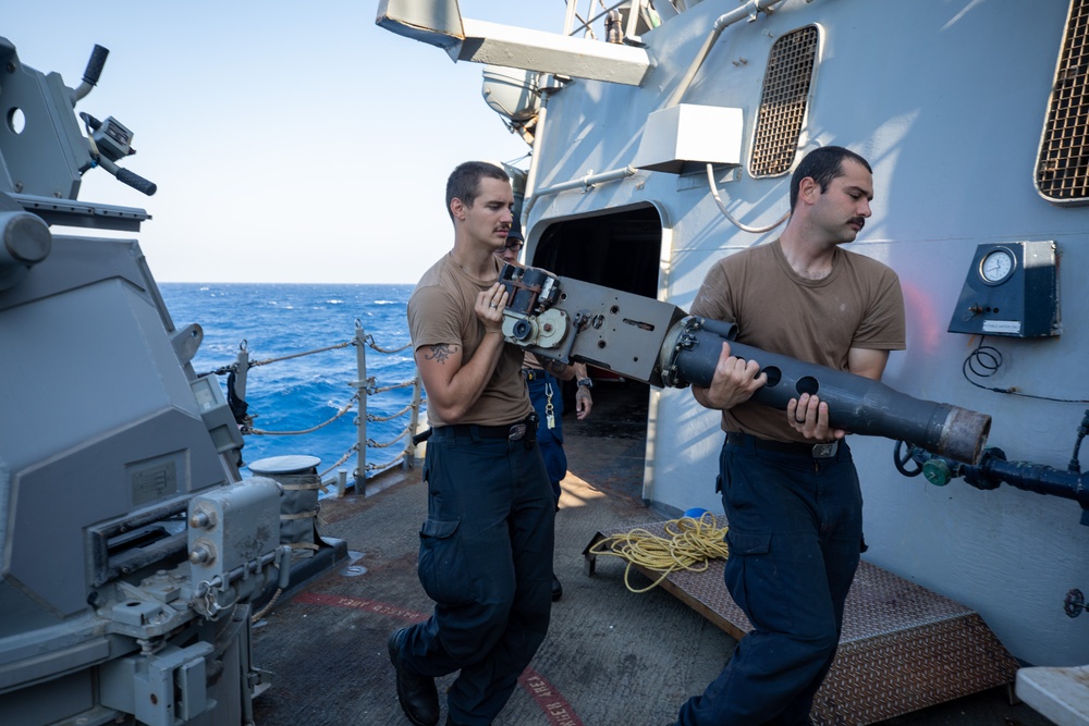 MK 38 Maintenance Aboard the USS Cole