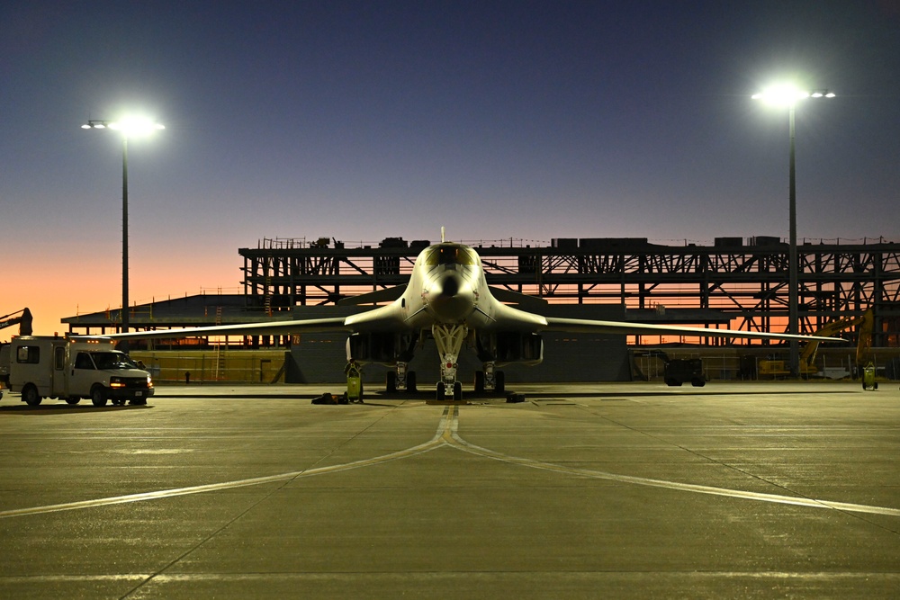 Ellsworth B-1B Lancers depart for Grand Forks AFB