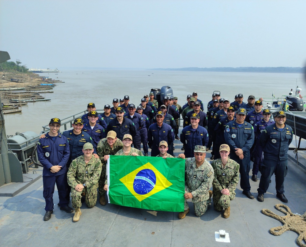 U.S. Navy Sailors Works Alongside Brazilian Counterparts in Riverine Humanitarian Mission