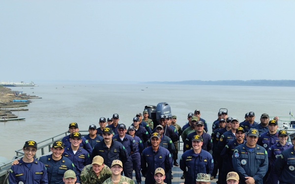 U.S. Navy Sailors Works Alongside Brazilian Counterparts in Riverine Humanitarian Mission