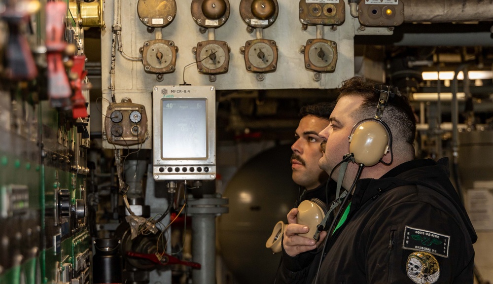 Daily Operations Aboard USS George H.W. Bush (CVN 77)