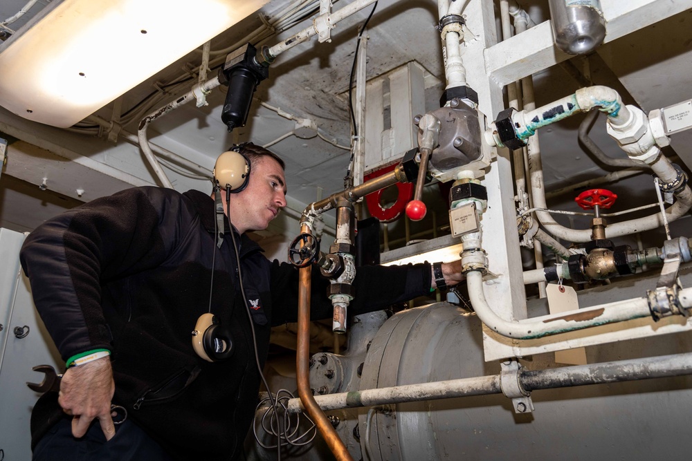 Daily Operations Aboard USS George H.W. Bush (CVN 77)