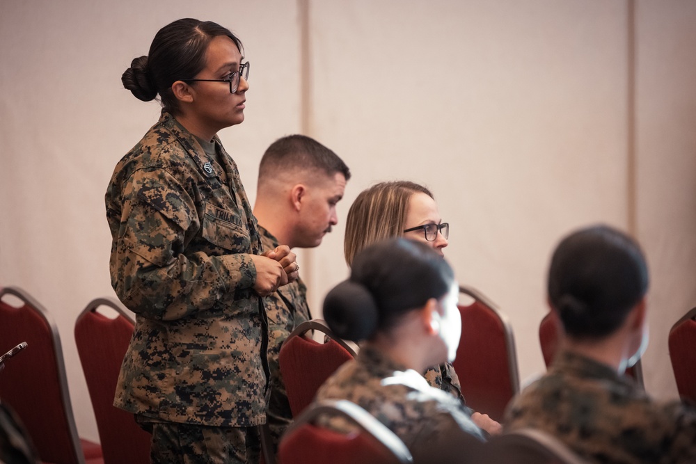 Sergeant Major of the Marine Corps visits Marine Corps Base Quantico for Single Parent Town Hall