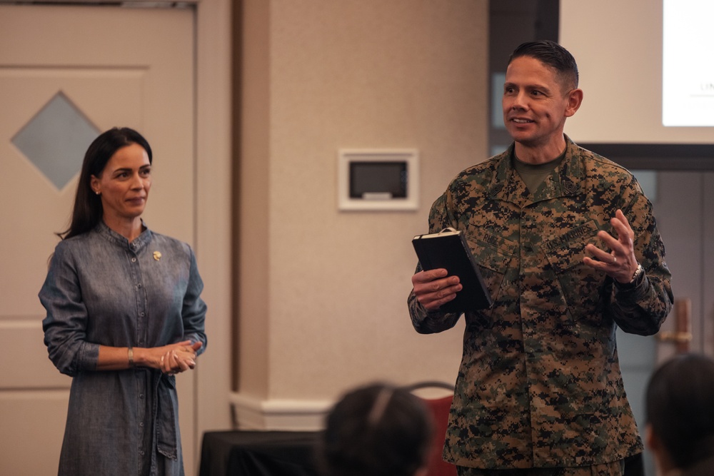 Sergeant Major of the Marine Corps visits Marine Corps Base Quantico for Single Parent Town Hall