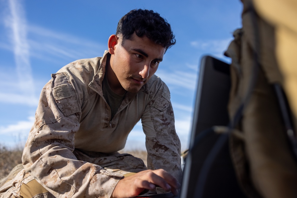 1st Recon Bn. Marines conduct maritime reconnaissance during Steel Knight
