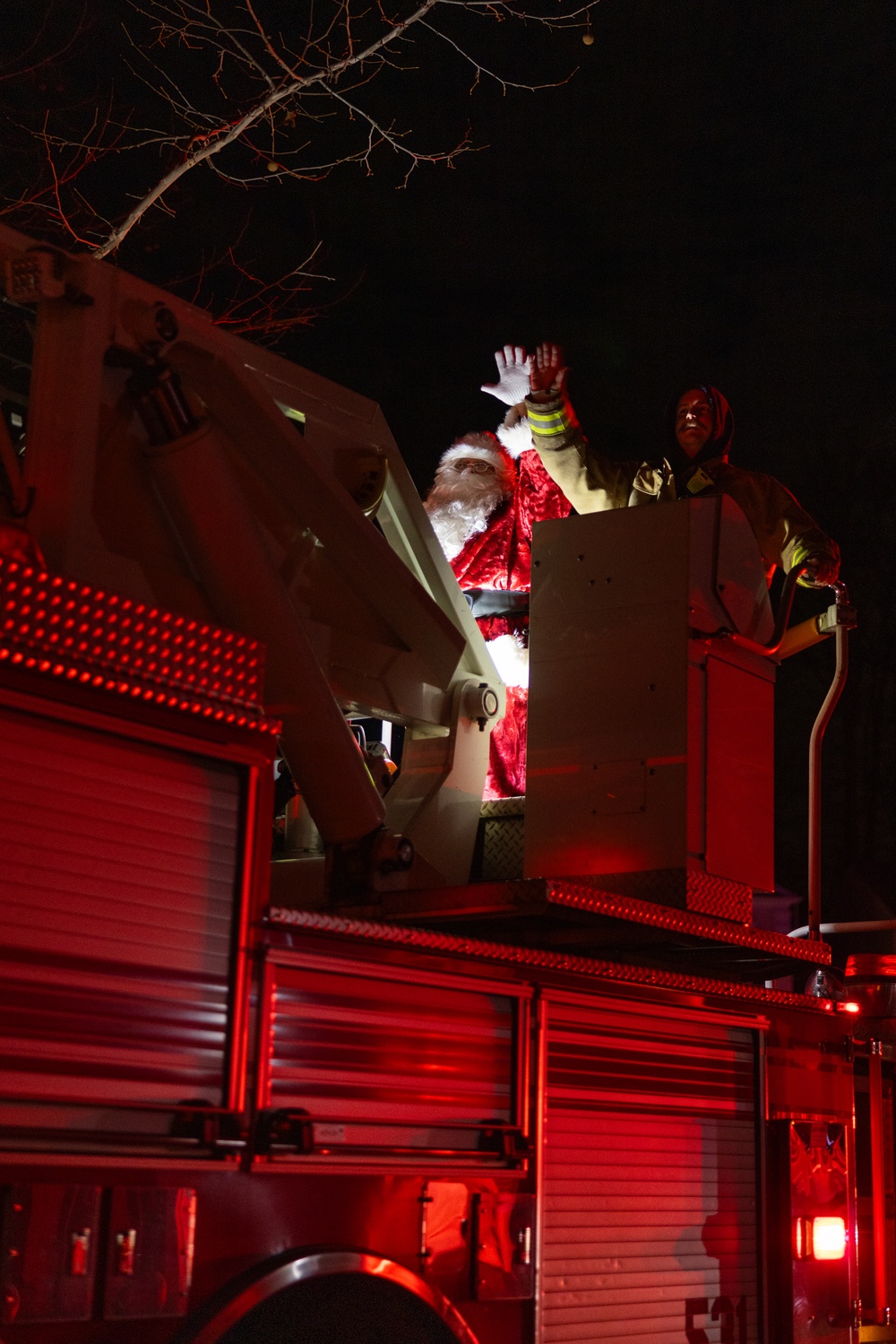 Santa brings cheer to residents of MCB Quantico neighborhoods