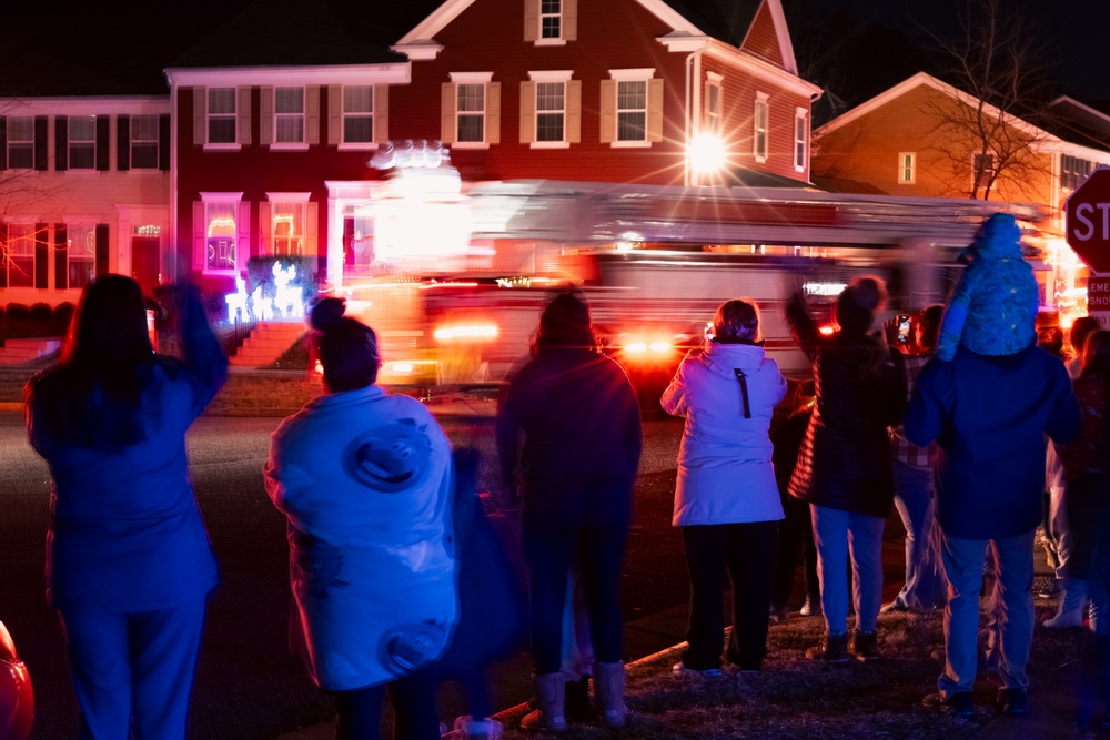 Santa brings cheer to residents of MCB Quantico neighborhoods