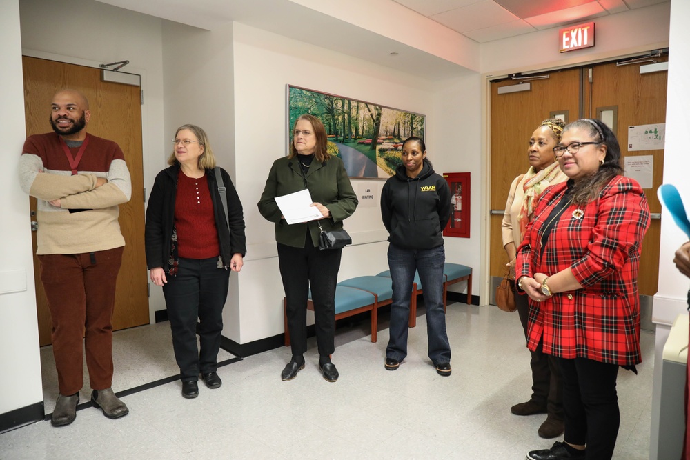 Community Advisory Board tours WRAIR