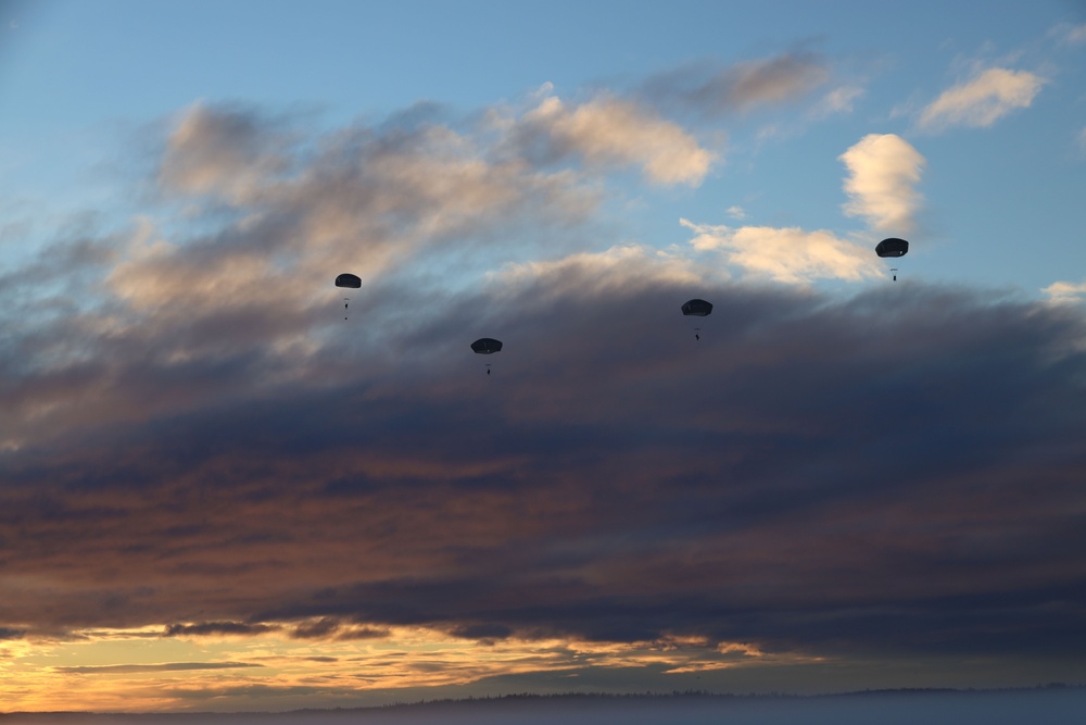 VMGR-153 supports Toys for Tots in Alaska