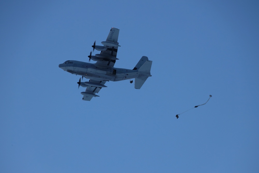 VMGR-153 supports Toys for Tots in Alaska