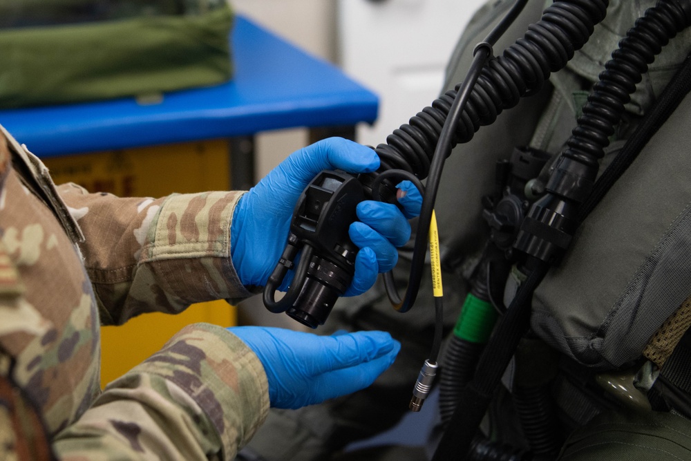 Tyndall increases readiness with aircrew CBRN equipment