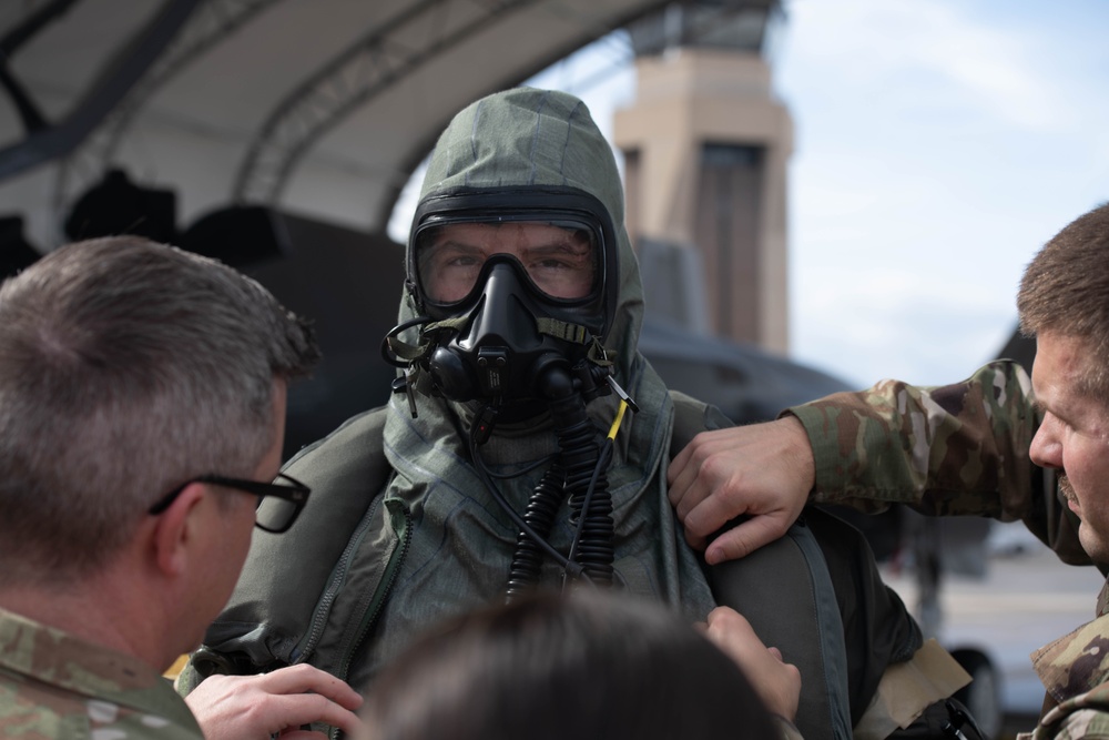 Tyndall increases readiness with aircrew CBRN equipment