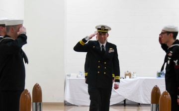 Navy Reserve Center Sioux Falls holds Change of Command Ceremony