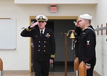 Navy Reserve Center Sioux Falls holds Change of Command Ceremony
