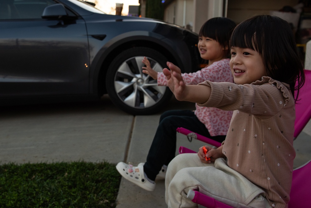 Travis AFB celebrates the holidays with parade and tree lighting ceremony