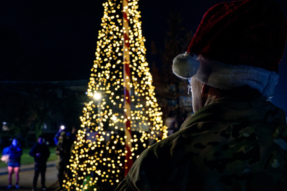 Deployed Soldiers Light Up the Night at Festive Tree Lighting Ceremony