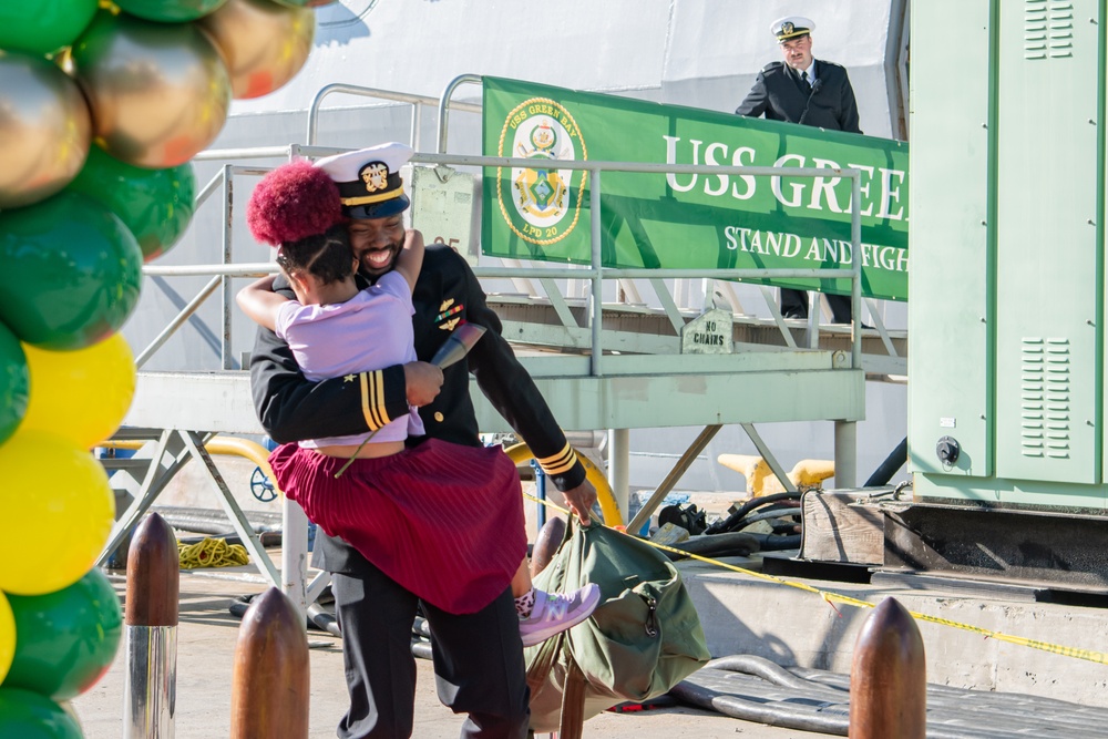 USS Green Bay Arrives in San Diego