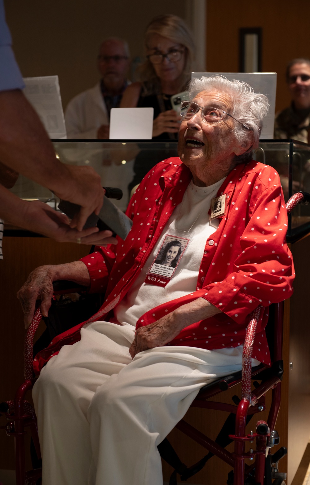 Rosie the Riveters Visit DPAA Hawaii