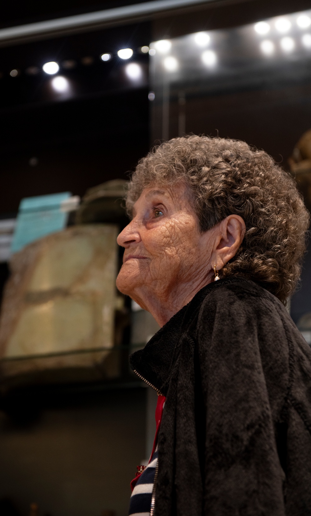 Rosie the Riveters Visit DPAA Hawaii